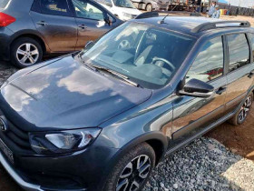 lada-granta-cross